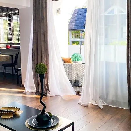 Apartment Mawarooms